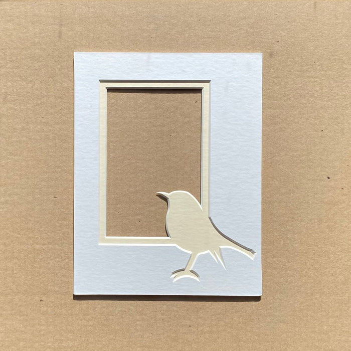 Robin Picture Mount 9x7